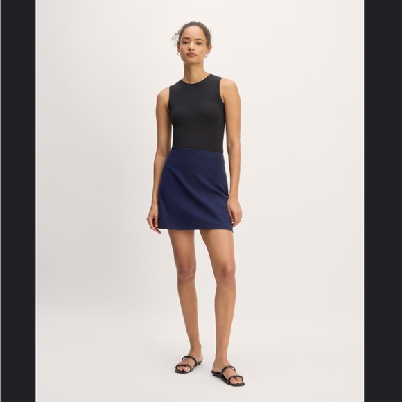 NWT Everlane The Dream Mini Skirt in Navy - Picture 2 of 11